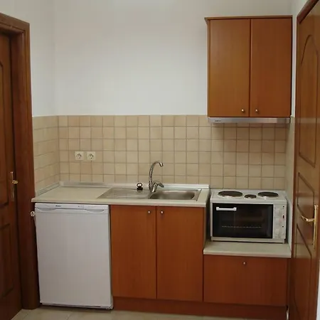Benigna Apartment *